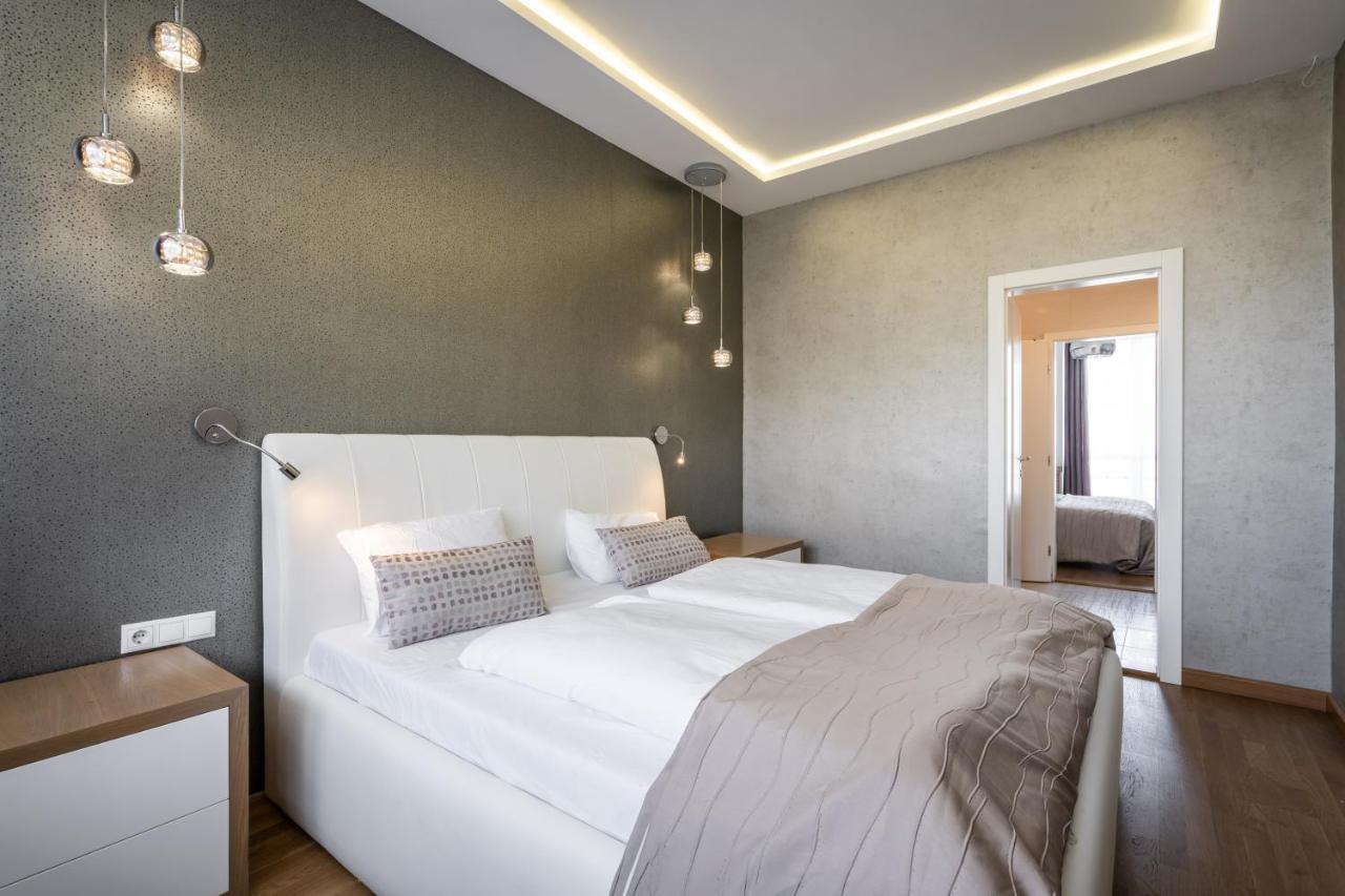 Breathless Basilika View Elegant Flat With Balcony Need Reservation X Free Parking Budapeste Exterior foto